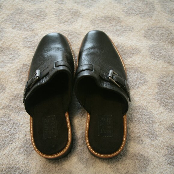 Naturalizer Women's Clogs, Size 8/8.5, Black - Picture 4 of 4